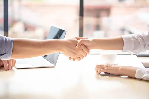 为什么电脑喇叭有杂音